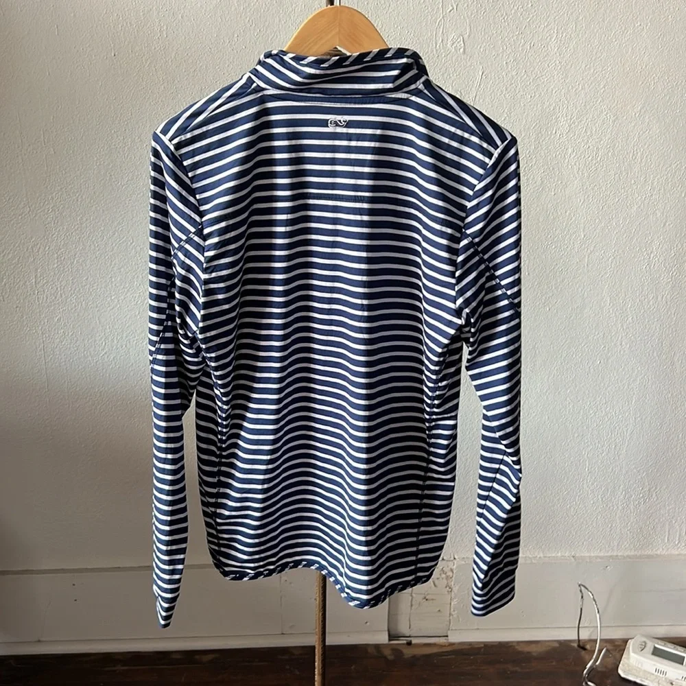 Vineyard Vines Sankaty Shep Shirt Size Medium - Picture 3 of 3